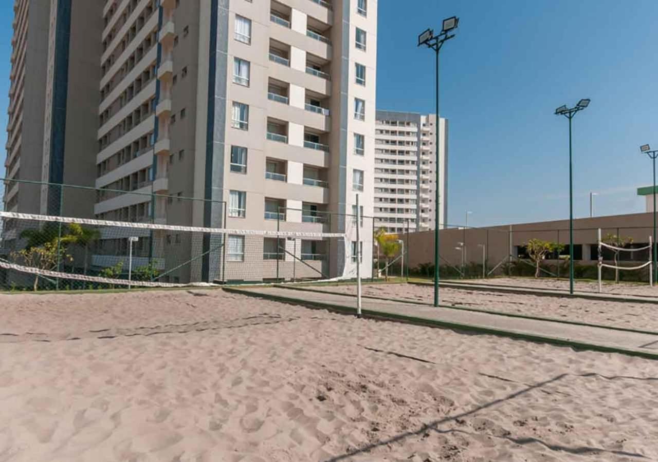 Enjoy Solar Das Aguas Park Resort โอลิมเปีย ภายนอก รูปภาพ The beach volleyball court at the complex