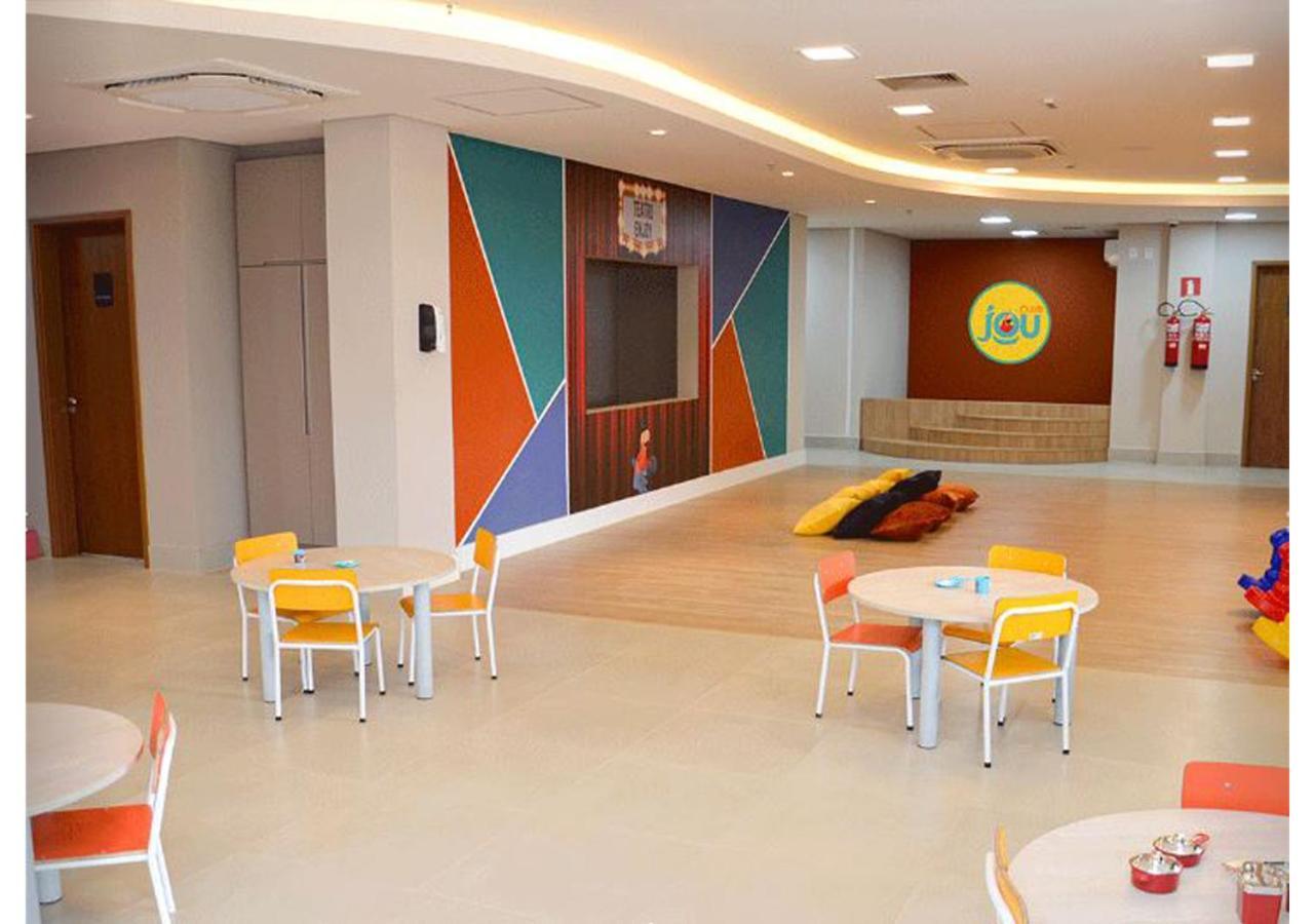 Enjoy Solar Das Aguas Park Resort โอลิมเปีย ภายนอก รูปภาพ The waiting room at the hospital