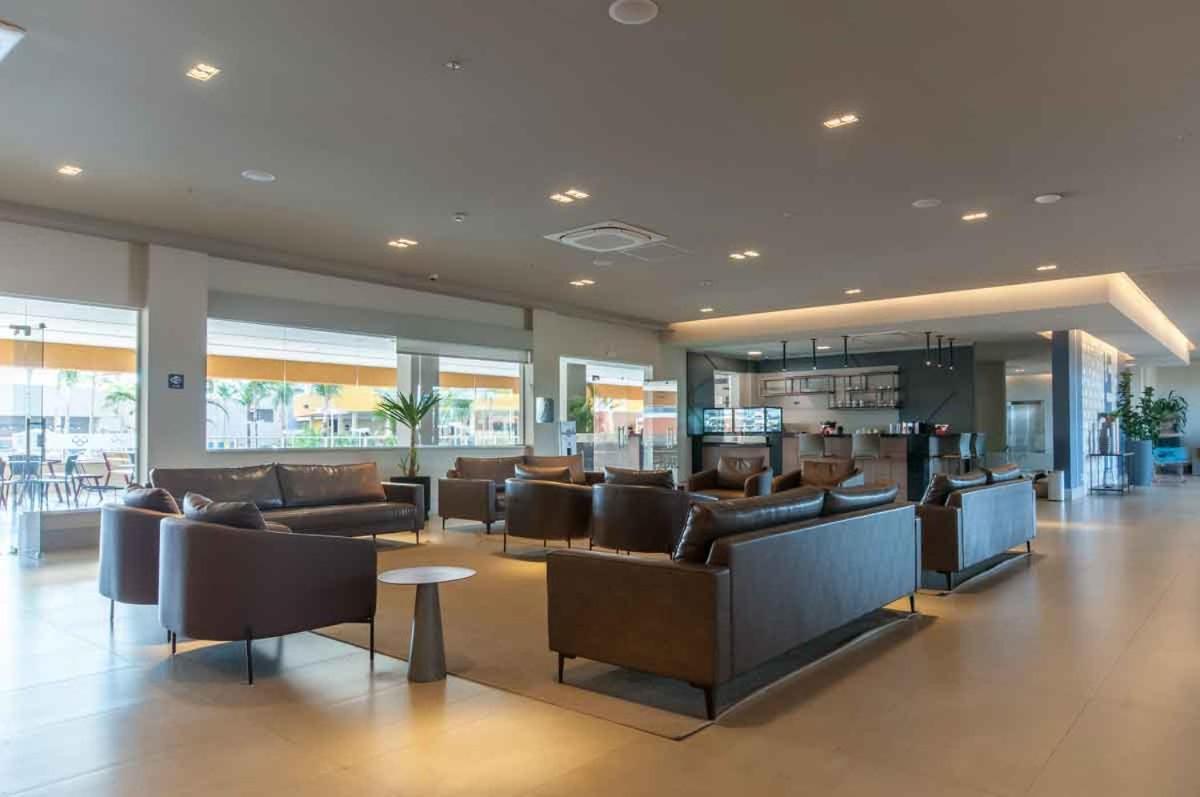 Enjoy Solar Das Aguas Park Resort โอลิมเปีย ภายนอก รูปภาพ The lounge at the airport